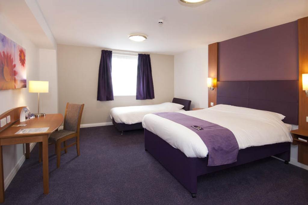 Premier Inn Stratford Upon Avon Waterways 部屋 写真