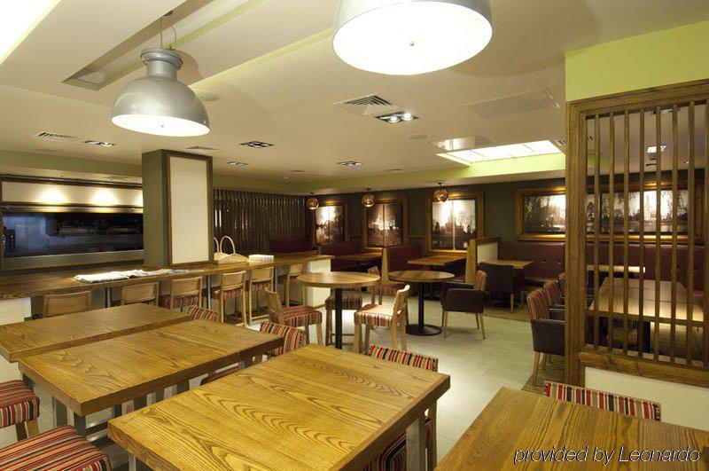 Premier Inn Stratford Upon Avon Waterways エクステリア 写真
